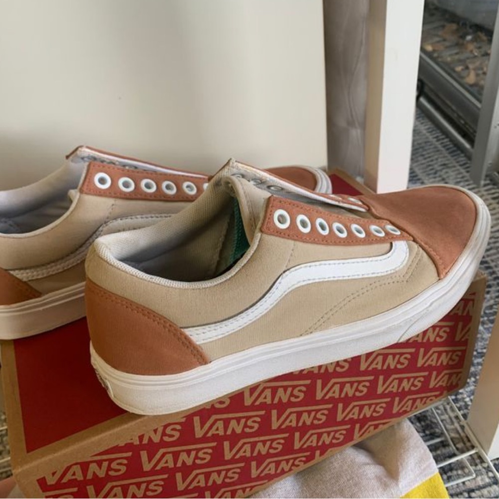 Tan Brown Vans